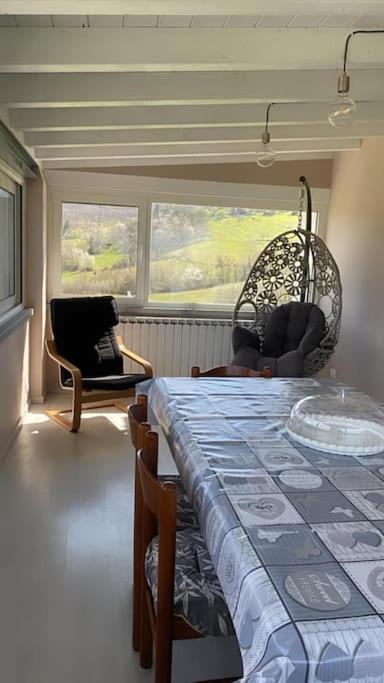 הוילה Varsi La Casa Sulla Collina מראה חיצוני תמונה